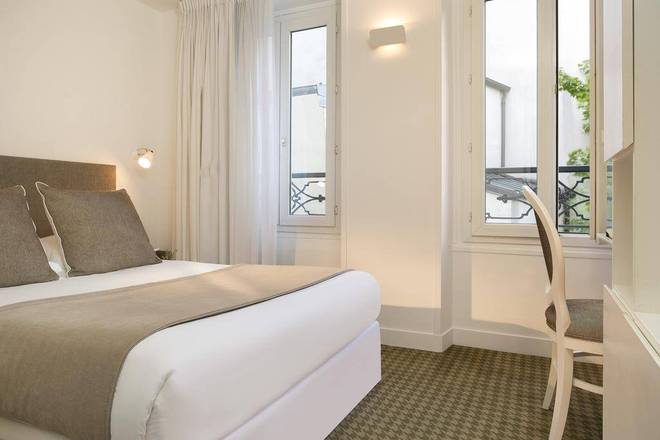 Hôtel Mistral, Paris