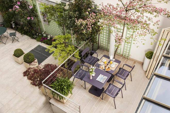 Hôtel Mistral, Paris