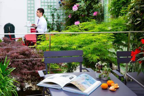 Hôtel Mistral, Paris