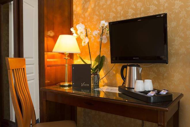 Hotel Viator - Gare de Lyon, Paris