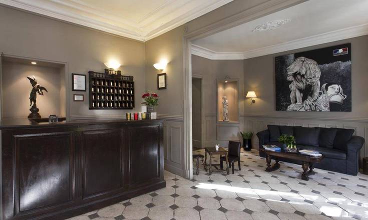 Hôtel De La Porte Dorée, Paris