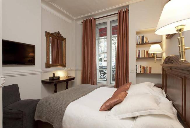 Hôtel De La Porte Dorée, Paris