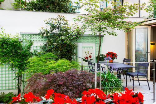 Hôtel Mistral, Paris