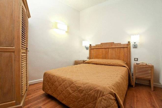 Hôtel Du Printemps, Paris