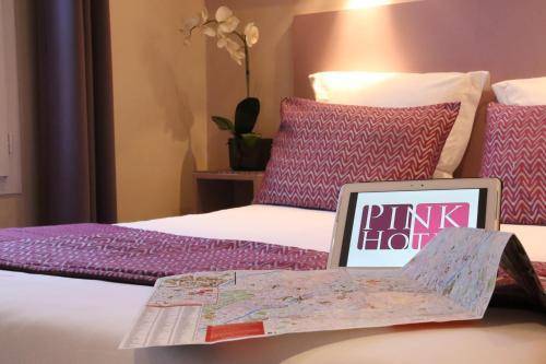 Hotel La Petite Rosa, Paris