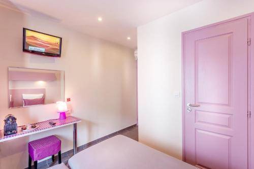 Hotel La Petite Rosa, Paris