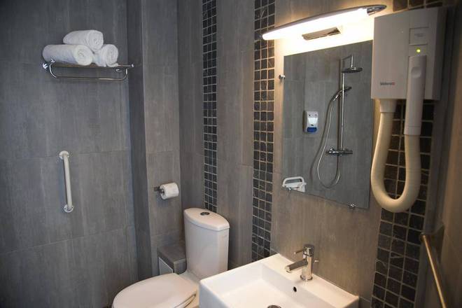 Hotel La Petite Rosa, Paris