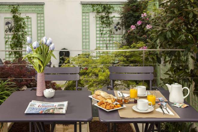 Hôtel Mistral, Paris